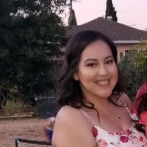 Meet your Posher, Leticia